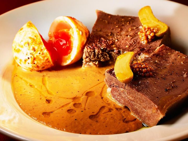 三軒茶屋『awashima102』の「仔牛タンの煮込み」