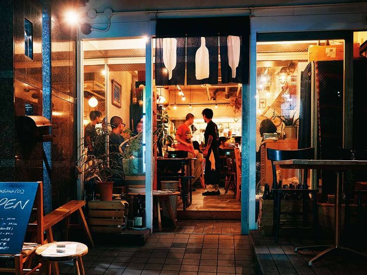 三軒茶屋『awashima102』の外観