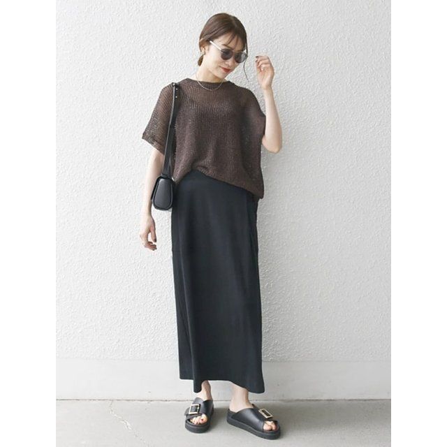 黒スカートコーデ4