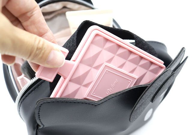 顔裏収納のオープンポケット