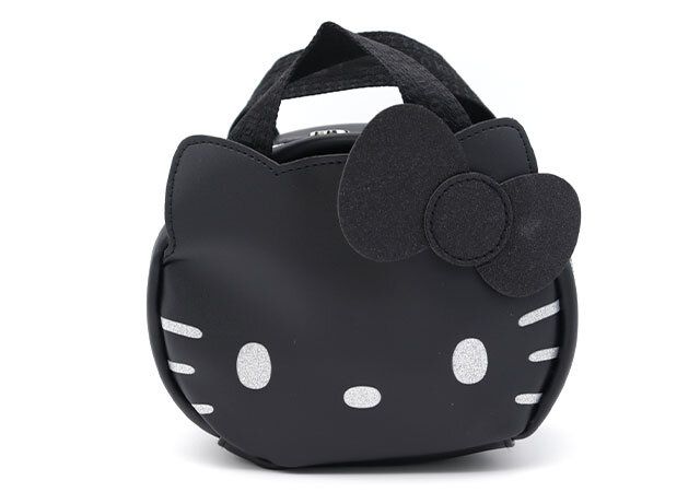 キティちゃんポーチの正面