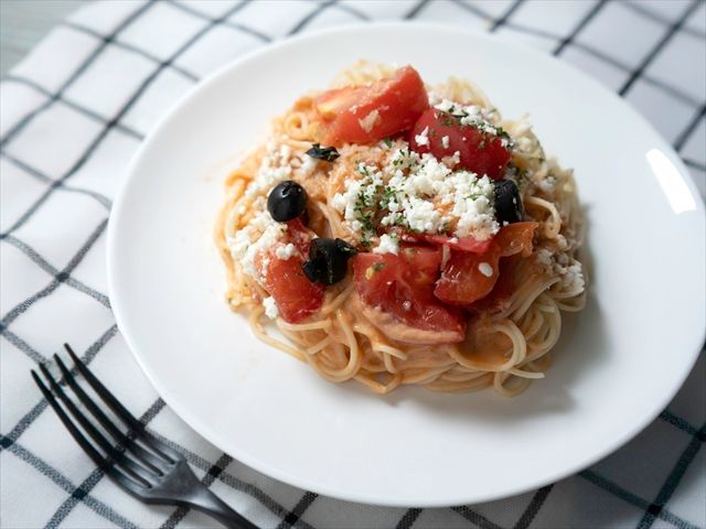 成城石井自家製 モッツァレラの冷製トマトクリームカッペリーニ 