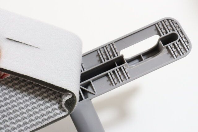 窓・網戸クリーナー（落ち落ちV） 着脱