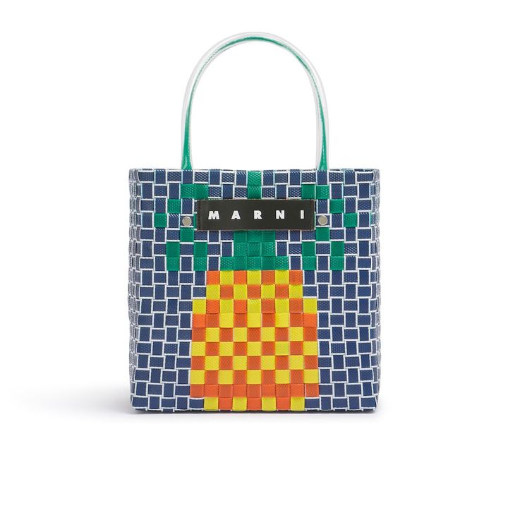 フルーツバスケット パイナップル ¥ 31,900／ MARNI MARKET (マルニ ジャパン クライアントサービス 0120-374-708）