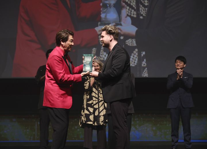 SSFF2025 トロフィー授与