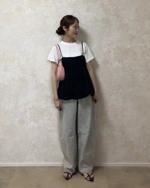 2025gu夏女性おすすめバレルレッグジーンズお手本コーデ