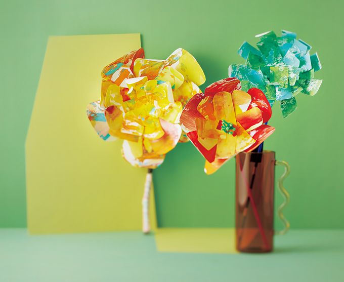 画用紙に、塗って、切って、貼って完成！ 夏を彩る元気なお花「カラフルサンフラワー」の作り方【ボーネルンドのきせつとあそぼ！】の画像1