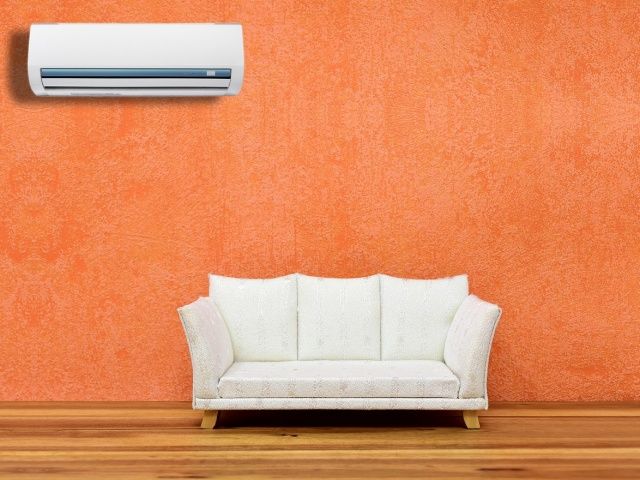 エアコンの効いた室内