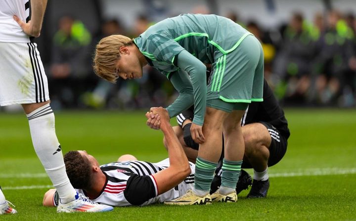 『日本代表FWに蹴られたと思ったけど勘違いだった…』靱帯断裂・膝蓋移植の大ケガから復帰した選手が告白