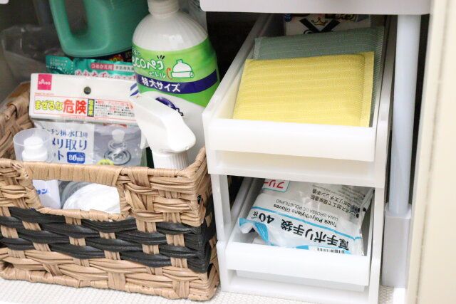 スッキリ収納隙間ラック スッキリ収納隙間トレー 使用例