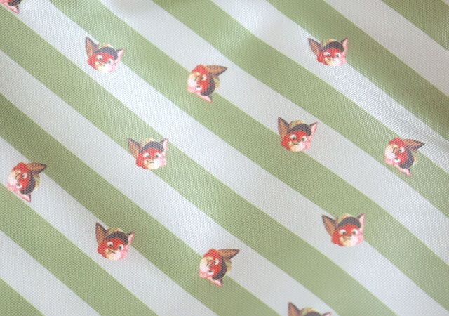 ズートピアニックキルティングポーチ内生地