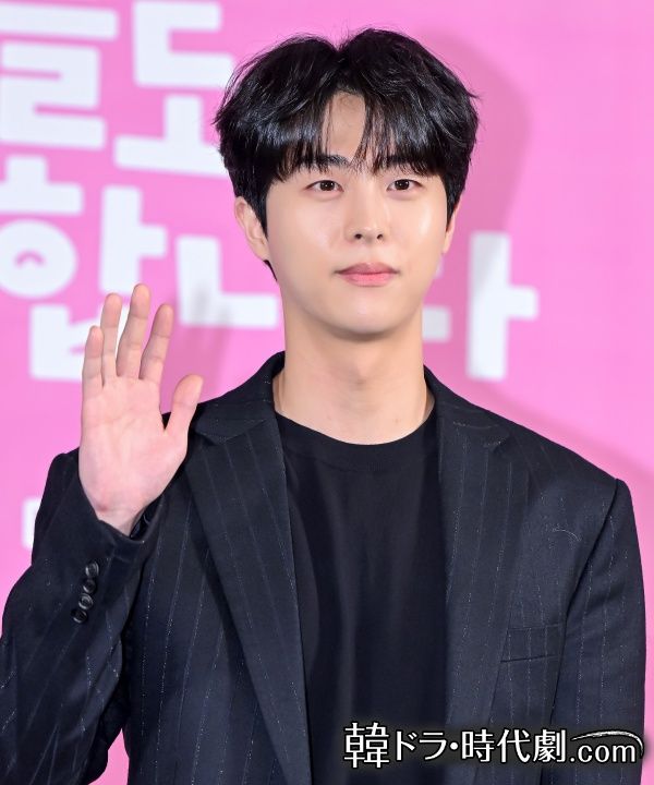 キム・ムジュン