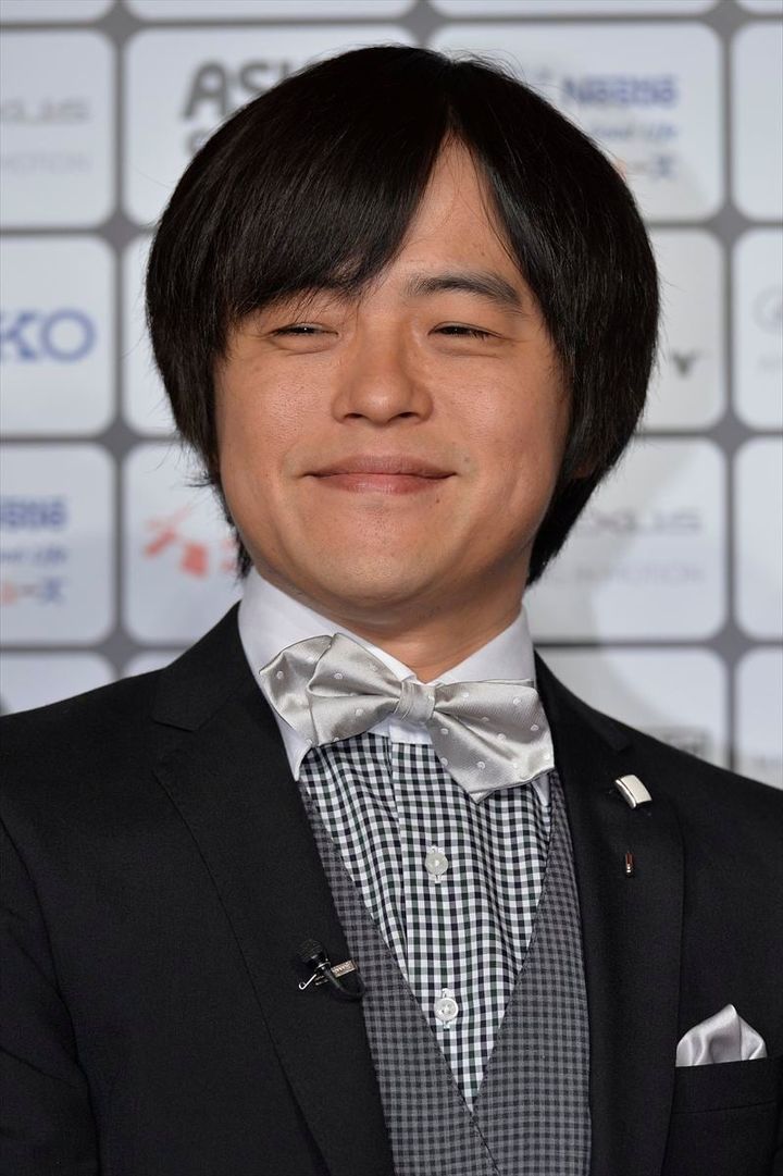 バカリズムさん（2015年6月撮影、時事通信フォト）