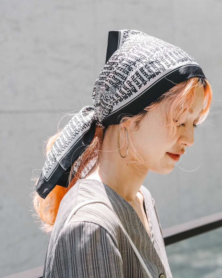 真夏の“ヘッドアクセ”のお手本スタイル5選。個性を発揮するアイテムを有効に使って【TOKYO SNAP】