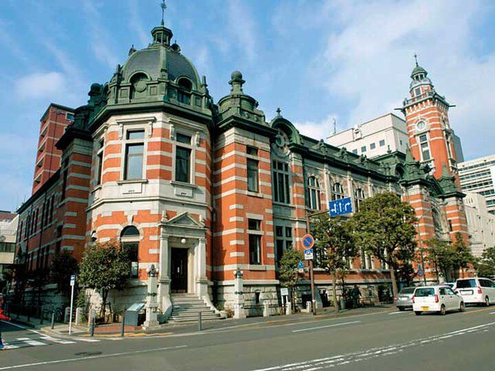 港町のシンボル横浜三塔めぐり♪レトロな歴史建築とクラシカルなカフェを訪ねて