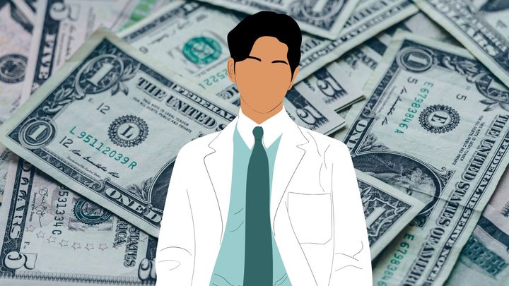 なぜ苦情の多さともらうお金が相関するのか？