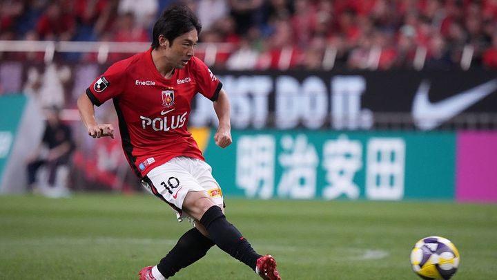 「なんでベンチ外なんだろ」元日本代表10番のメンバー外にX騒然…ベンチ入りメンバーへの批判も