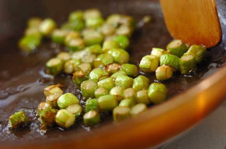 アスパラ混ぜご飯の作り方1