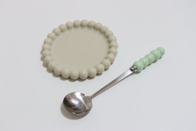 セリアのPPコースターバンピー 10cmとシュガースプーンバンピー H14cm