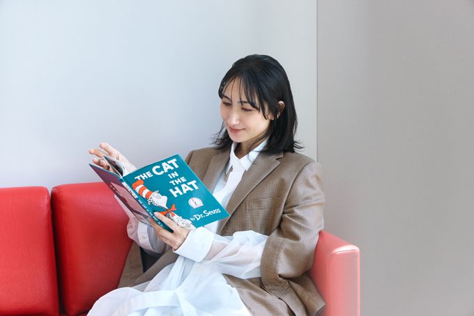 俳優・香椎由宇さんインタビュー「運動してばかりの幼少時代に祖父が読み聞かせてくれた絵本は、今でも大切に読んでいます」の画像1