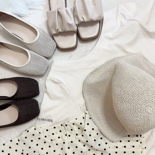 しまむら「メッシュスクエアパンプス」