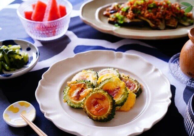 ゴーヤとベーコンのピカタ風たまご焼き