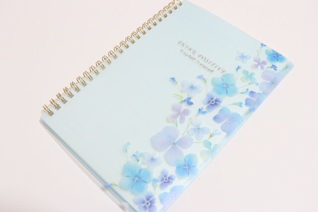 リングノート（フラワー、A5、50枚）