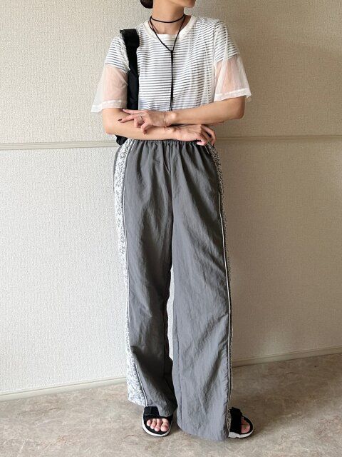 Style④シアー×ナイロンで今っぽく◎スポーティMIXコーデ