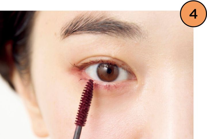 【4】下まつ毛はバーガンディ