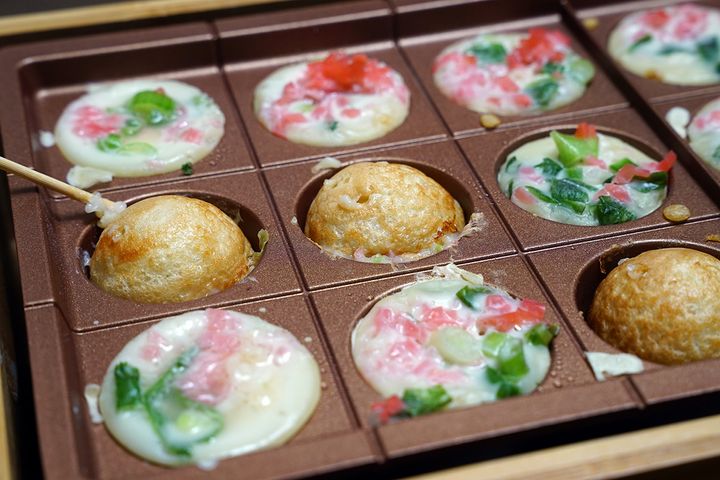 。商品名に自ら「感動！」などと入れてるたこ焼き器…試してみるしかない！