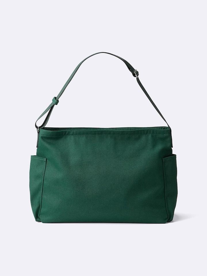 画像2: 出典：GU