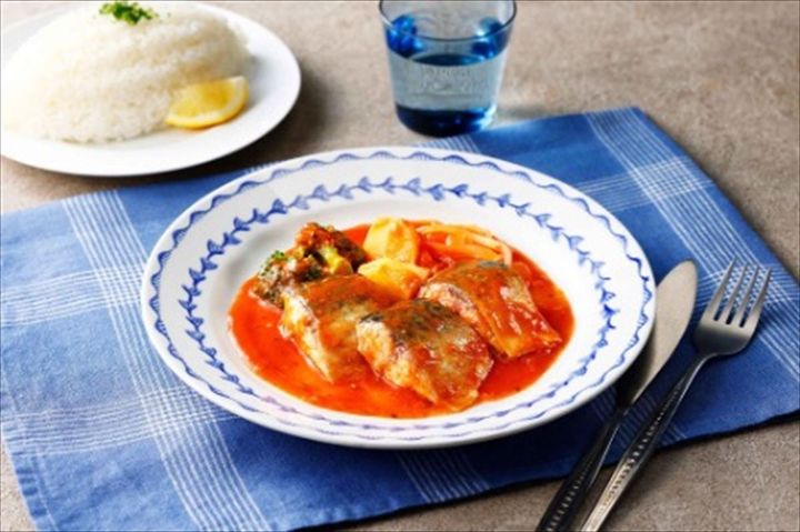 「鯖の地中海風トマトソース煮」