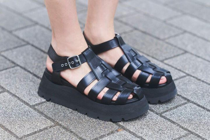 3.1 フィリップリムのグルカサンダル