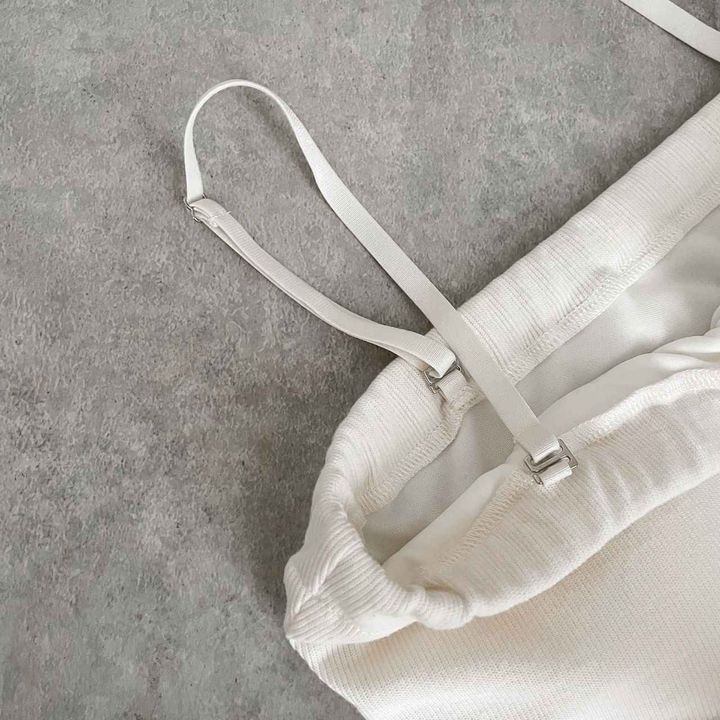 画像: 肩紐は取り外し可能