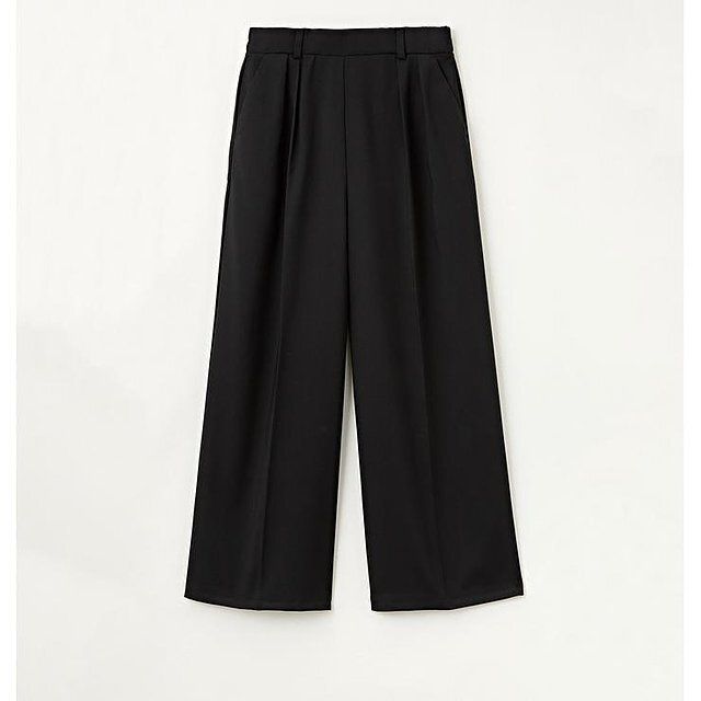 しまむらのワイドパンツ