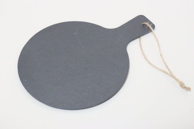 ダイソーのスレートプレート（丸、取っ手付）