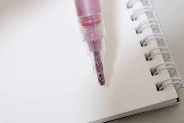 ふちどりマーカー ペン先