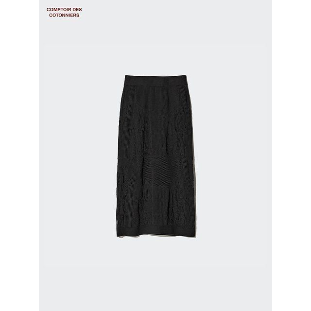 ユニクロのクロシェロングスカート