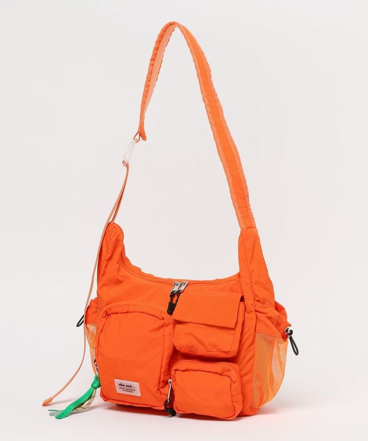 画像1: 出典：and ST