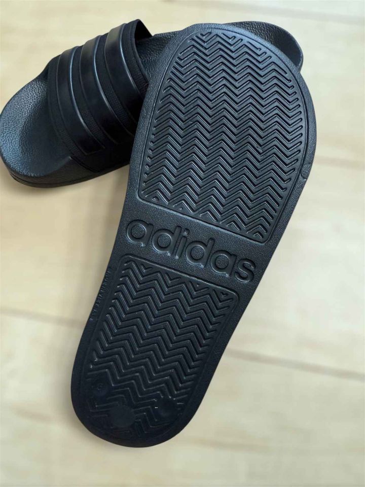 画像: 底にもロゴ入り