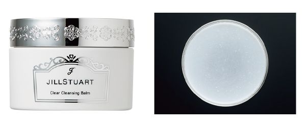 07：ジルスチュアート お湯と混ざって白濁するけれど、溶け残りもちらほら。洗い流しは丁寧に。