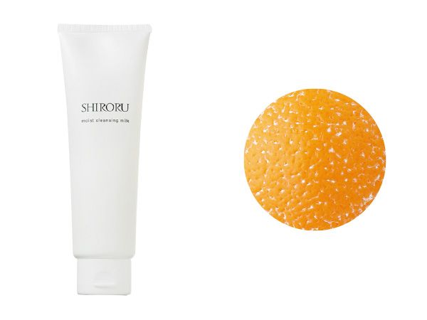 08：SHIRORU 皮の表面はある程度落ちているものの、凹みに残るファンデが目立つ感じだ。