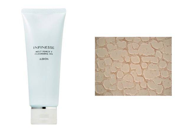 01：アルビオン 表面についていた口紅は落ちたけれど、くぼみにはところどころ残っている。