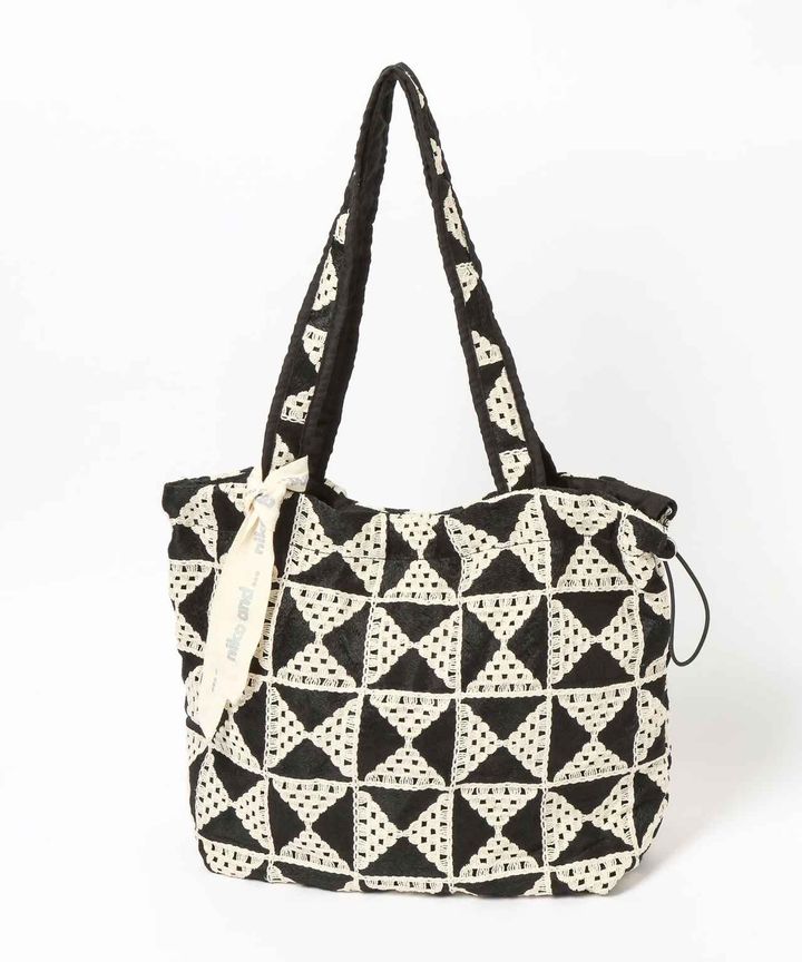 画像1: 出典：and ST