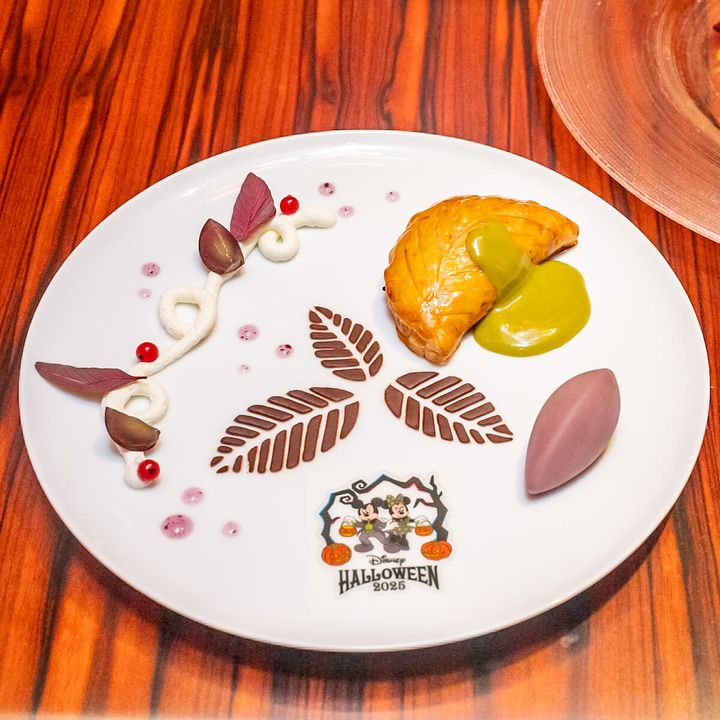 無花果コンポートのショソン 巨峰のシャーベット