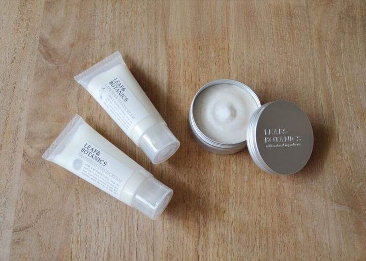 リーフ＆ボタニクス「ナイトハンドクリーム」と「ハンドクリーム」