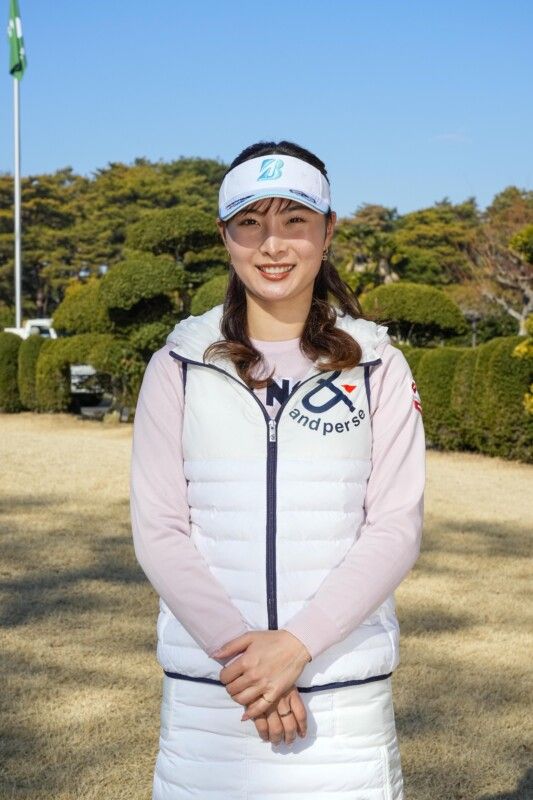 女子プロが教える“飛ぶ構え”！スライスを防いで大きく飛ばす