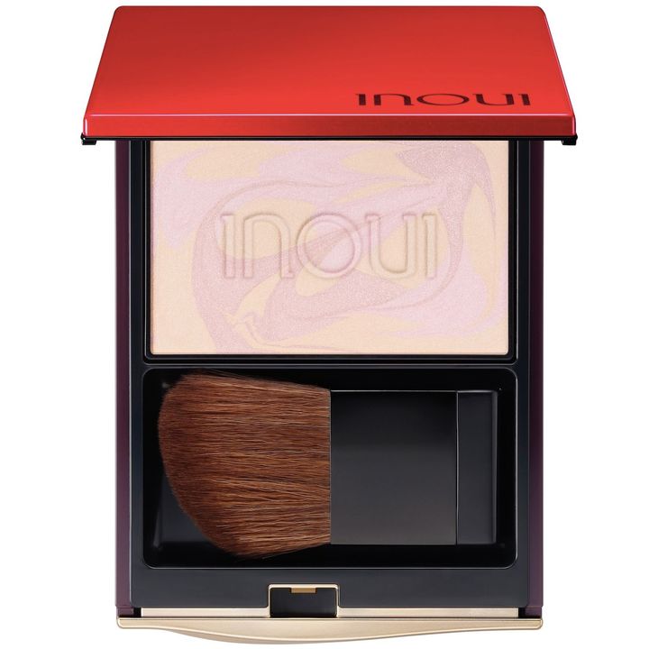 インウイ プレストパウダー ￥9,350（セット価格・8月21日より限定発売）