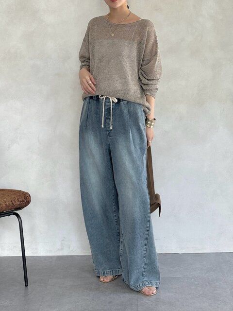 2025夏大人レディースおすすめシアーニット×ワイドデニムコーデ