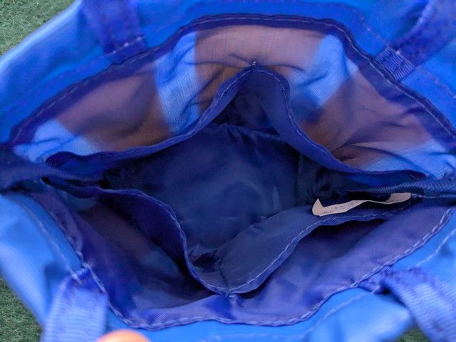 ALBA ROSA 巾着ポーチの内側